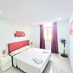 Casa Liotro,two-bedroom,central,wifi,sea View Los Cristianos (Tenerife)