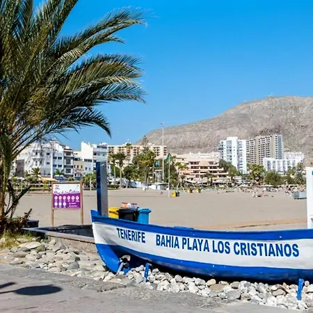 Two-bedroom ,central,wifi,sea View דירה *