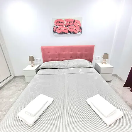 Two-bedroom ,central,wifi,sea View לוס כריסטיאנוס