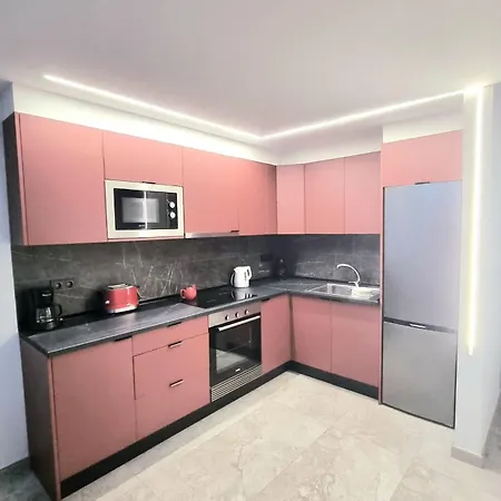 Appartement Two-bedroom ,central,wifi,sea View *