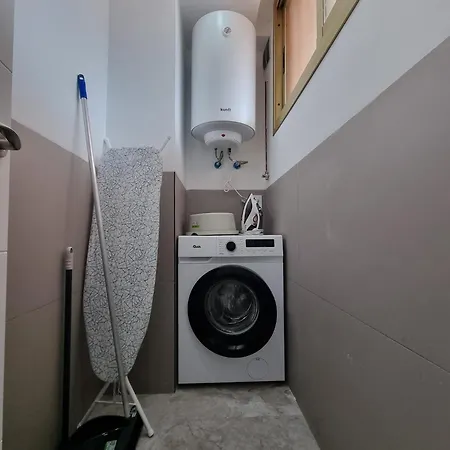 Two-bedroom ,central,wifi,sea View Lejlighed *