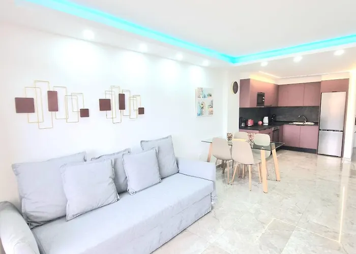 Apartmán Two-bedroom ,central,wifi,sea View *