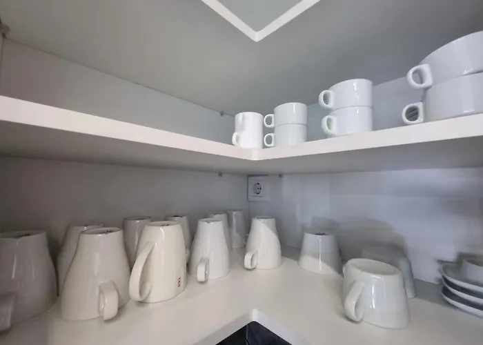 Two-bedroom ,central,wifi,sea View